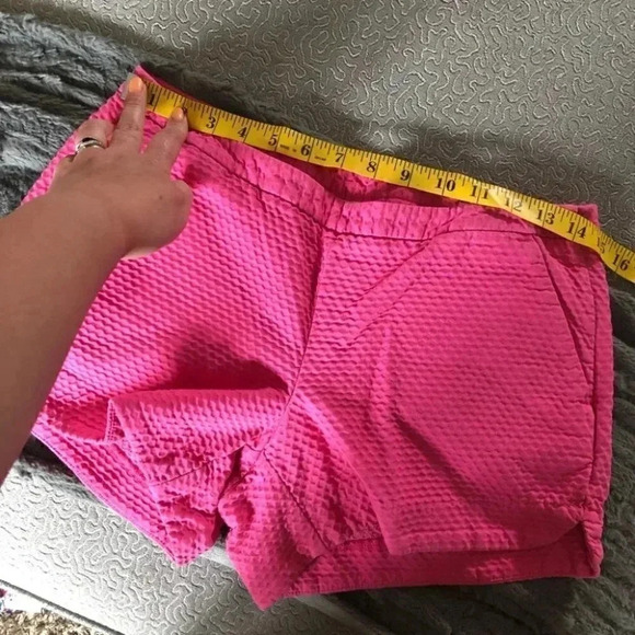 Lilly Pulitzer Bright Pink Waffle Texture Adie Shorts Fuchsia Pink 100% Cotton - Picture 9 of 10